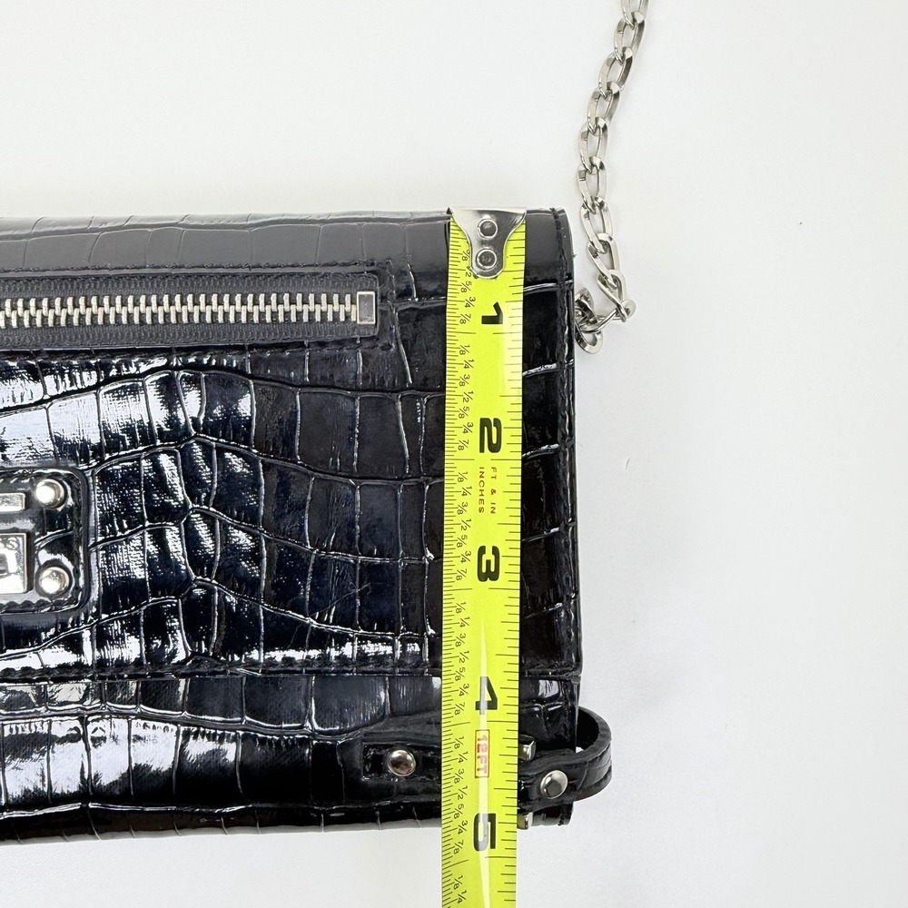 GUESS Black Croc Embossed Shoulder Bag Silver Chain Strap Vintage Y2K Purse - Picture 12 of 13